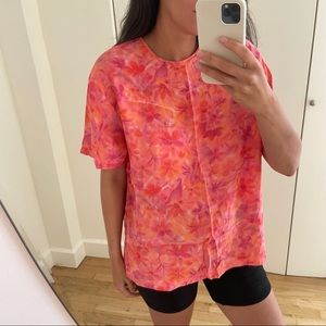 Oversized t-shirt floral pattern